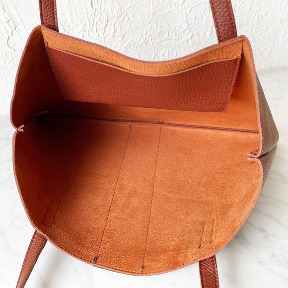 Vince Camuto Luck Tote Brown/Black Pebbled Vegan Leather Shoulder Bag Handbag - Picture 3 of 5